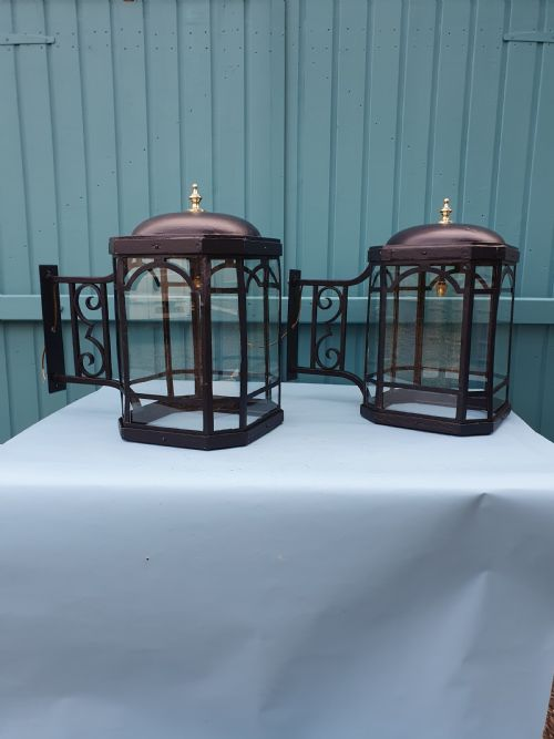 Wrought Iron Wall Sconce, 17th Century Style